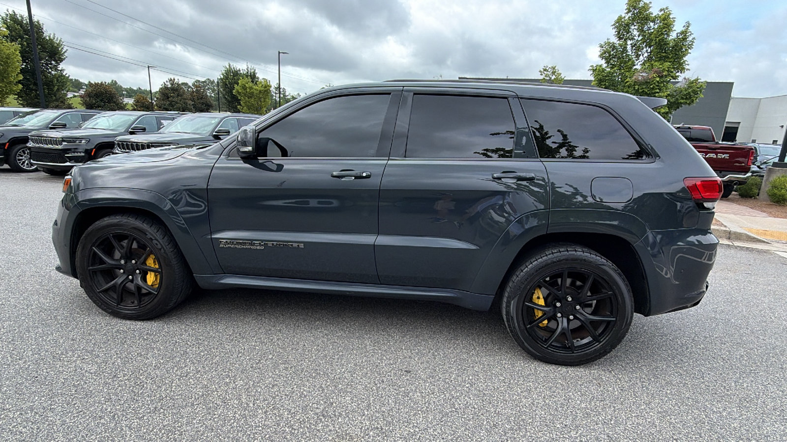 Used 2018 Jeep Grand Cherokee Trackhawk AWD/4WD image 11