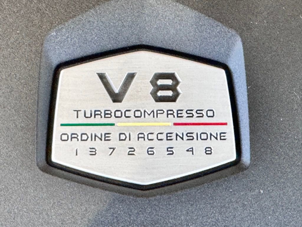 Used 2021 Lamborghini Urus image 21