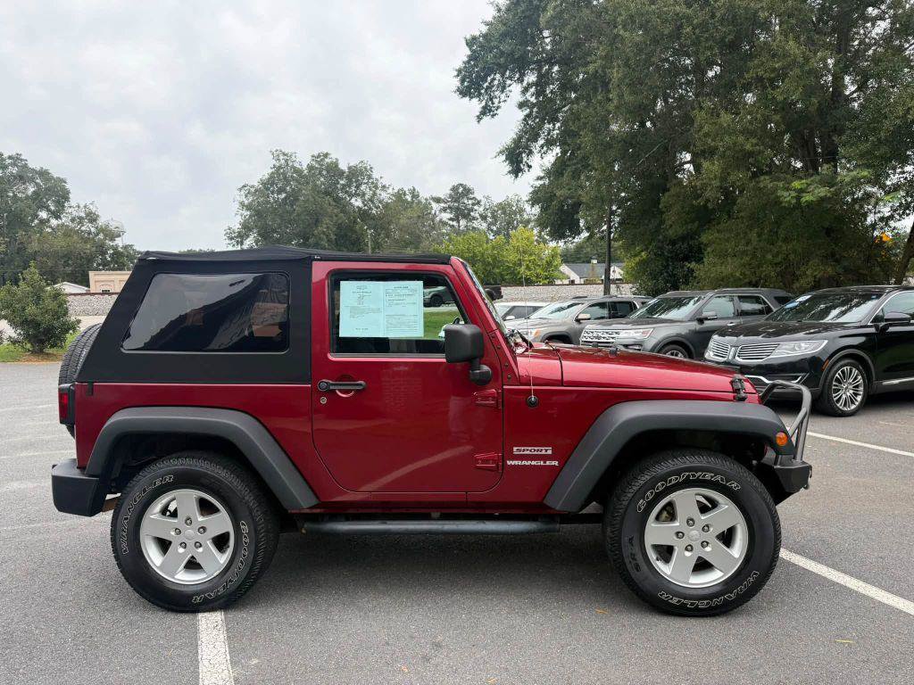 Used 2012 Jeep Wrangler Sport AWD/4WD image 5