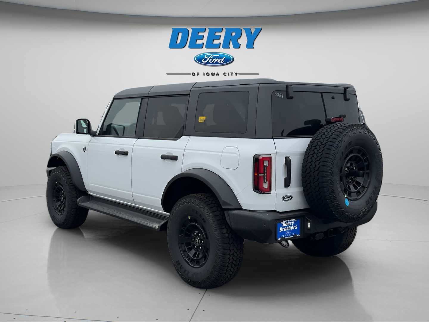 New 2026 Ford Bronco Outer Banks w/ Sasquatch Package image 4