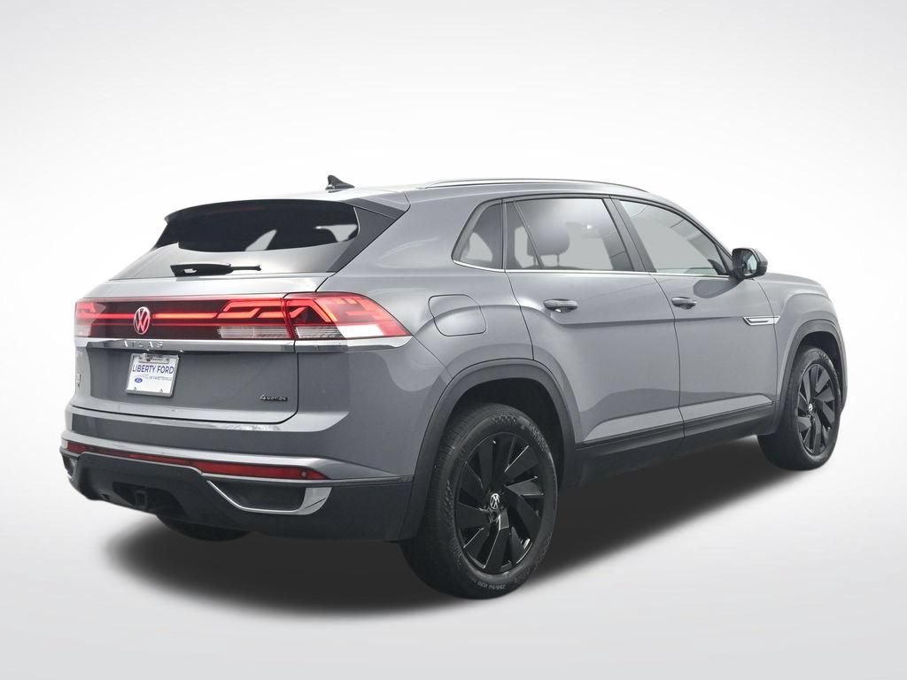 Used 2024 Volkswagen Atlas Cross Sport SE w/ Panoramic Sunroof Package AWD/4WD image 6