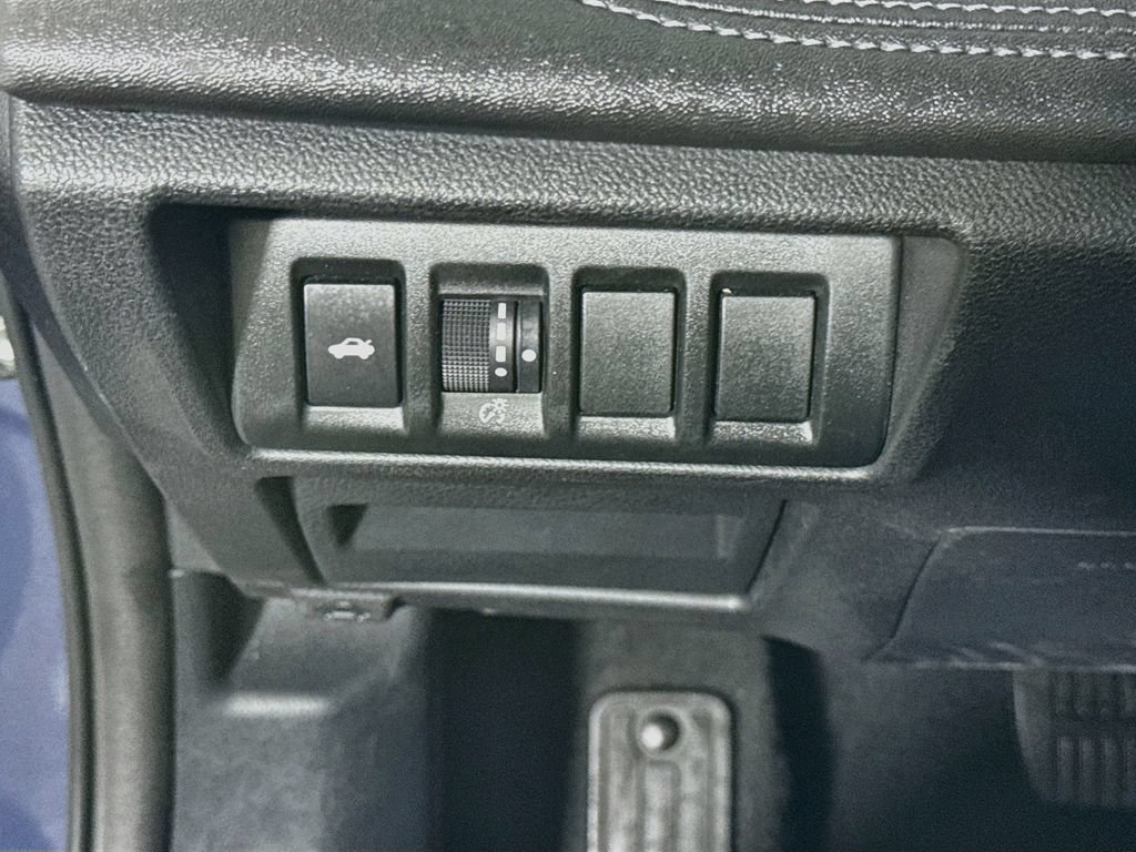 Used 2024 Subaru Legacy Limited AWD/4WD image 19