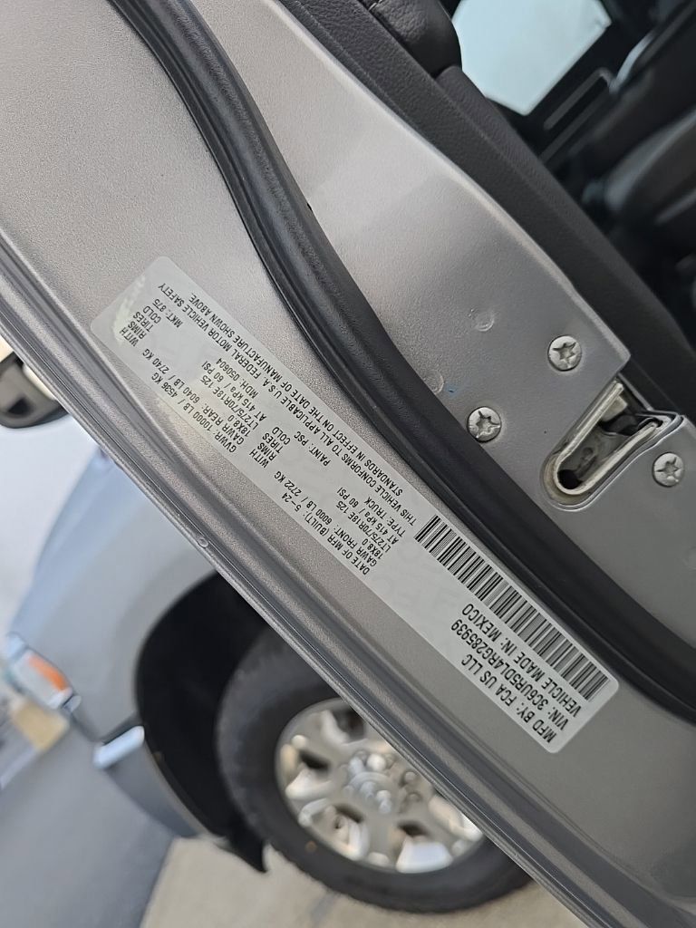 Used 2024 RAM 2500 Big Horn image 37