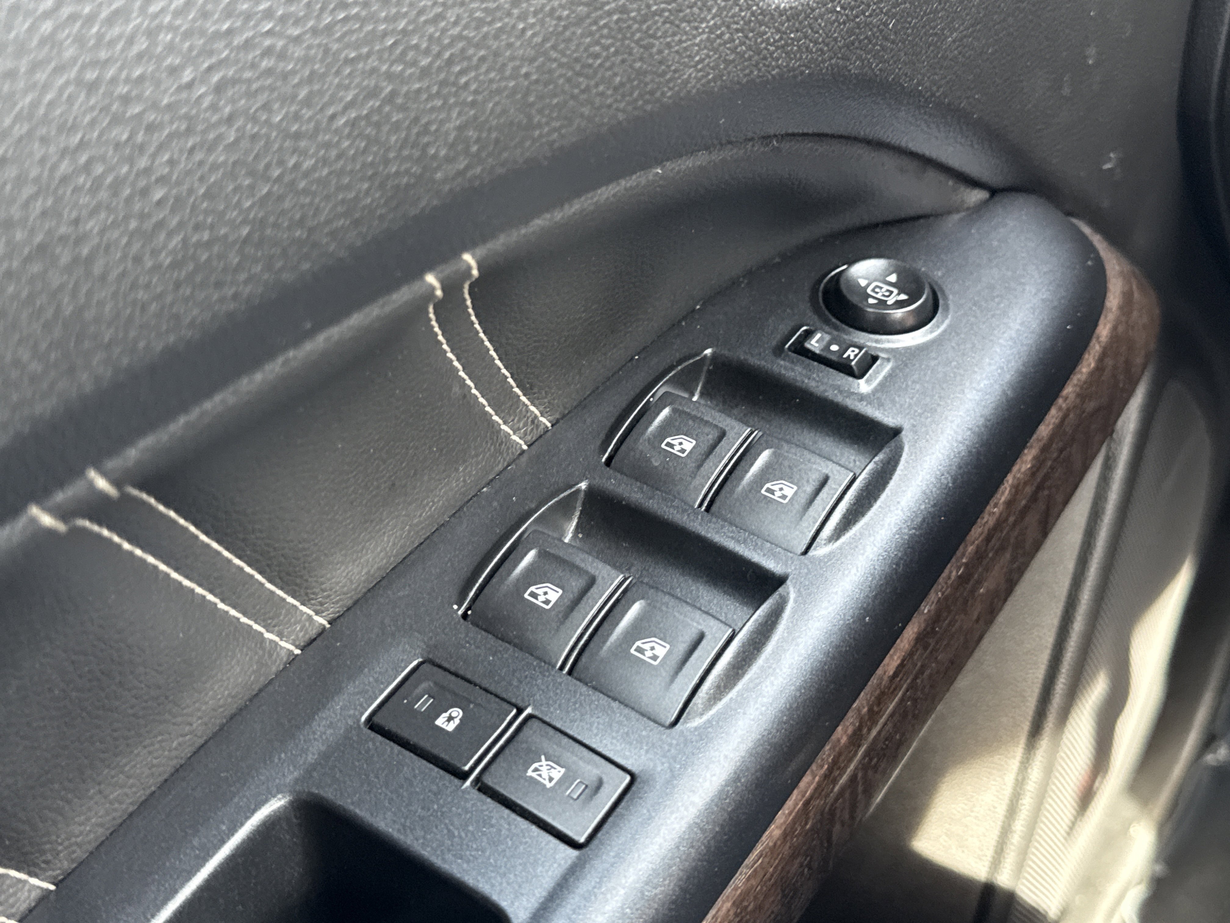 Used 2021 GMC Canyon Denali AWD/4WD image 30