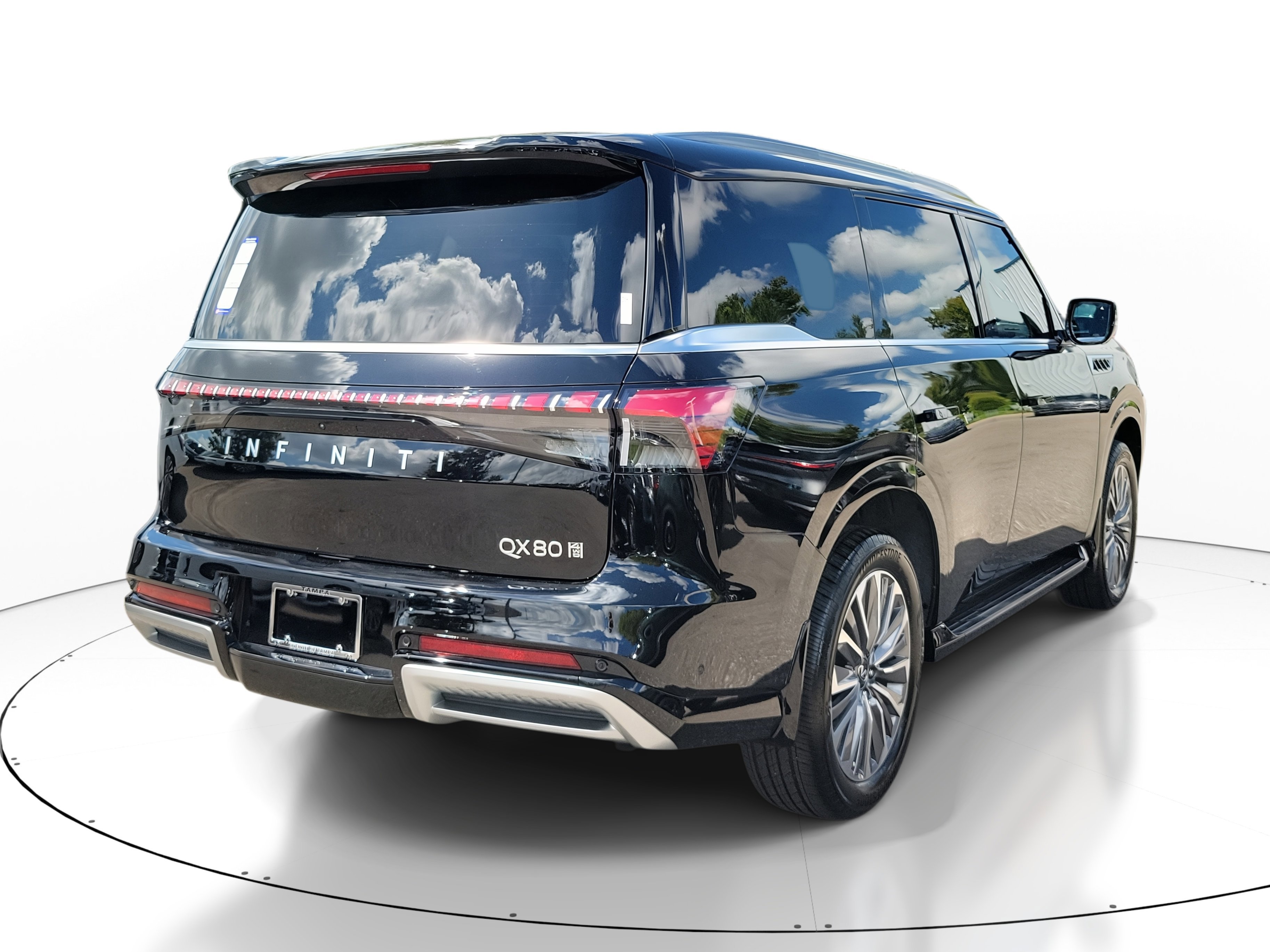 New 2026 INFINITI QX80 Autograph image 3