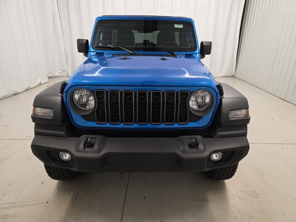 New 2026 Jeep Wrangler Sahara image 8