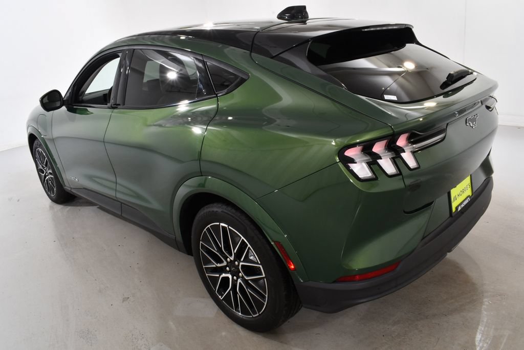 Used 2025 Ford Mustang Mach-E Premium AWD/4WD image 15