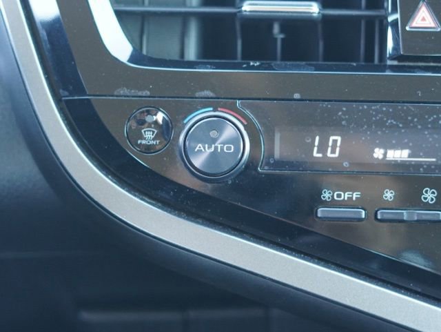 Used 2022 Toyota Camry XSE image 26