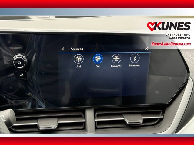 New 2026 Chevrolet Trax RS w/ Driver Confidence Package image 33