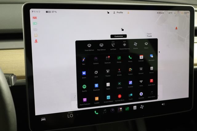 Used 2023 Tesla Model 3 Standard Range RWD image 39