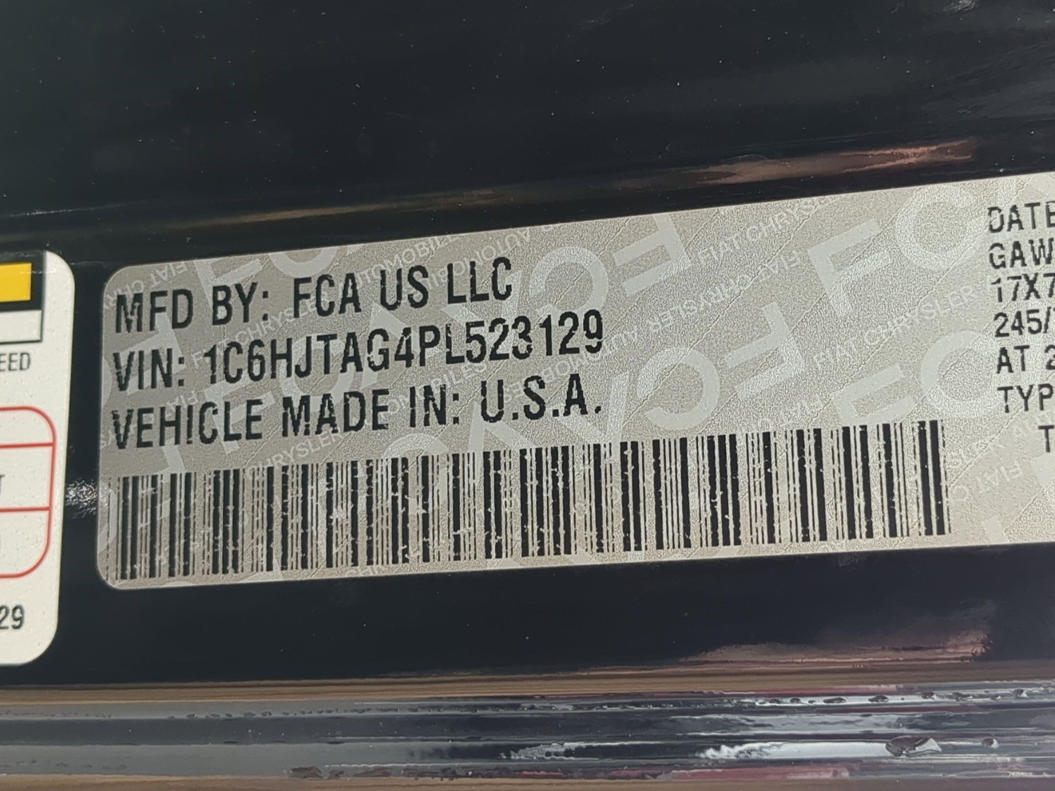 Used 2023 Jeep Gladiator Sport image 36