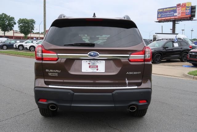 Certified 2021 Subaru Ascent Premium w/ Convenience Package AWD/4WD image 7