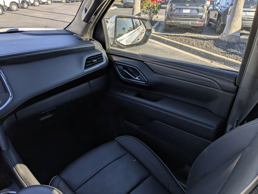 Used 2024 GMC Yukon XL SLT image 20