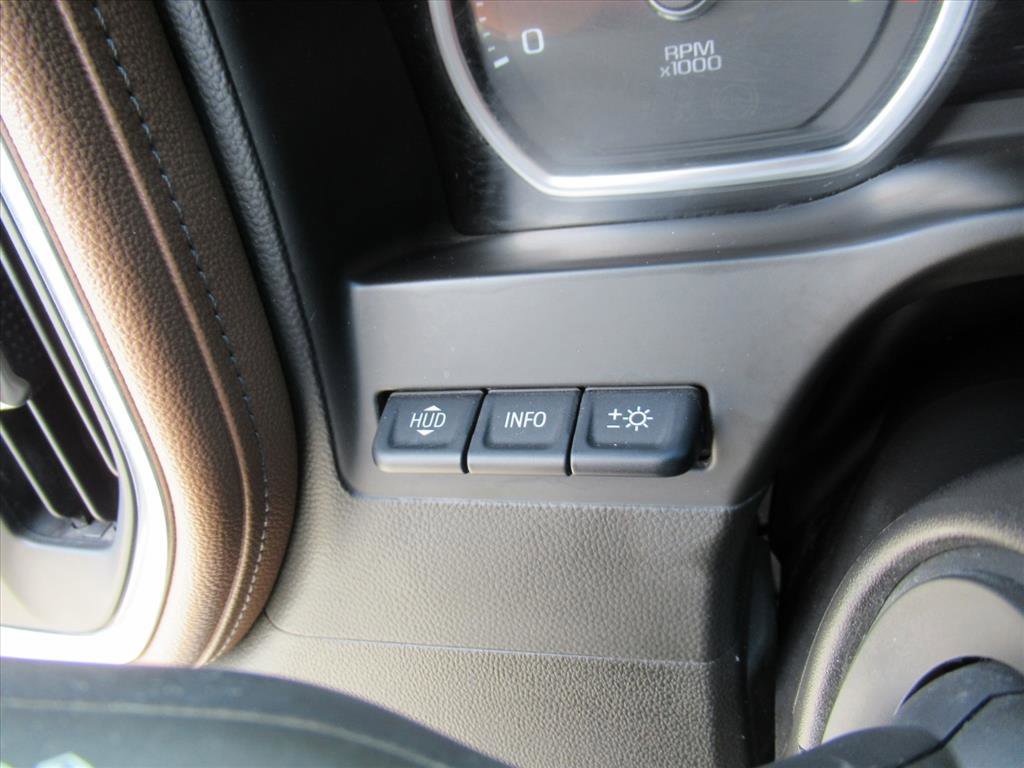 Used 2021 Chevrolet Silverado 3500 High Country image 31