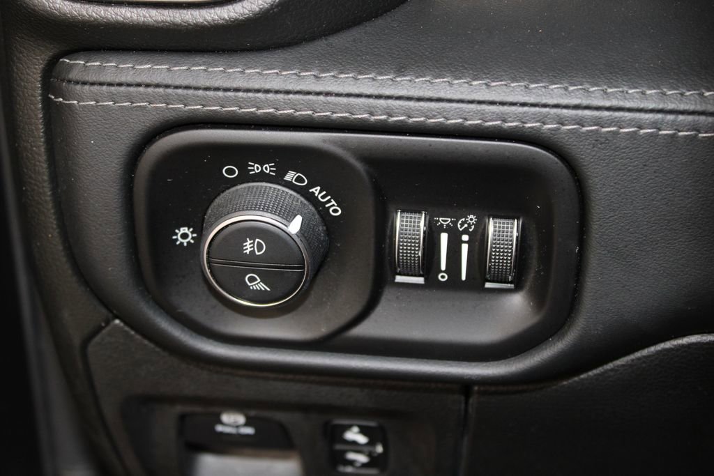 Used 2019 RAM 1500 Limited w/ Protection Group AWD/4WD image 42