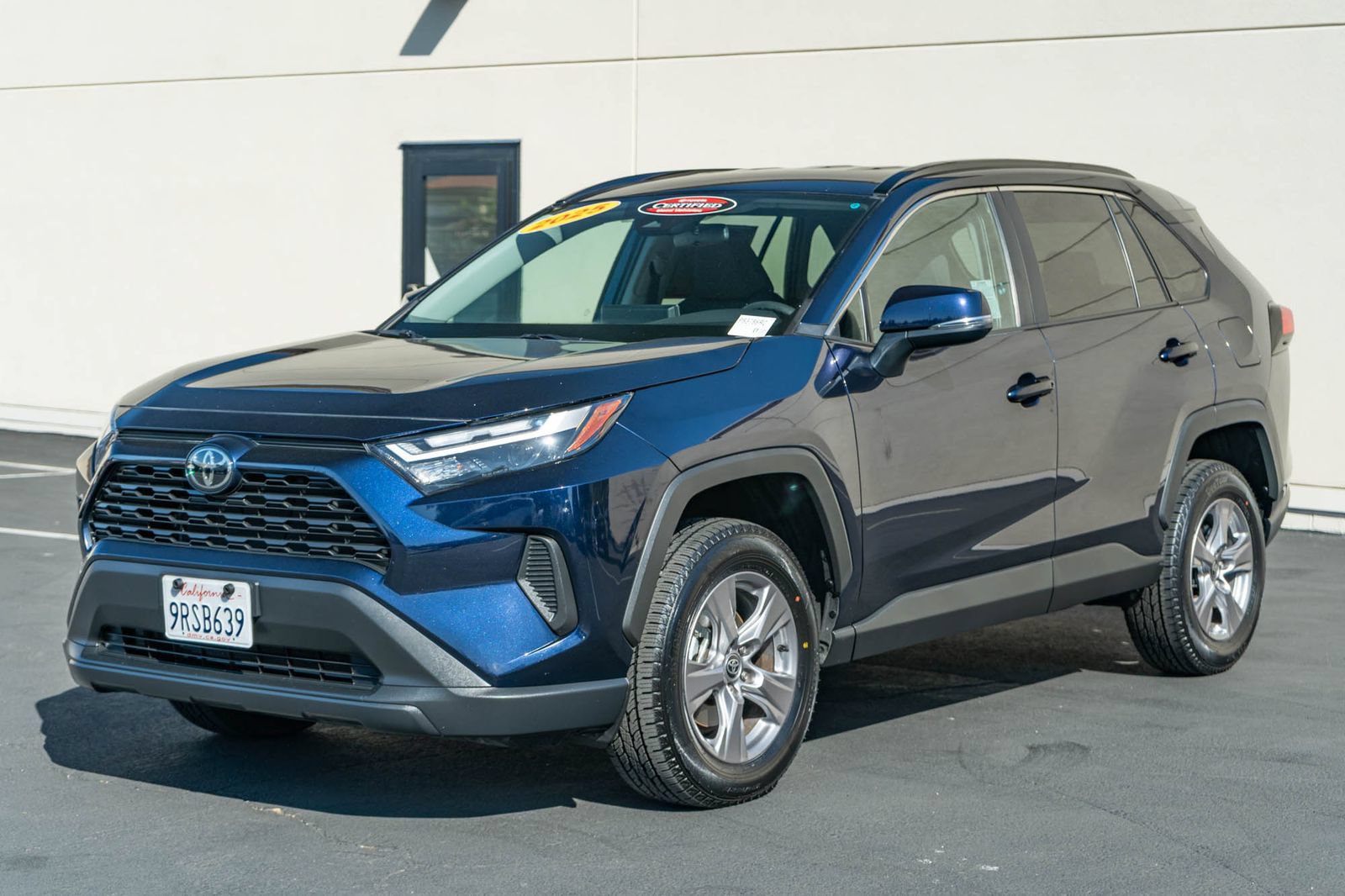 Certified 2025 Toyota RAV4 XLE FWD image 5