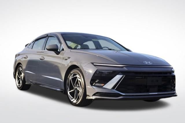 Used 2024 Hyundai Sonata SEL w/ Convenience Package