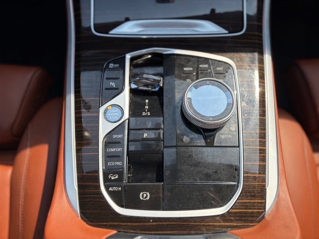 Used 2024 BMW X5 xDrive40i w/ Executive Package AWD/4WD image 31