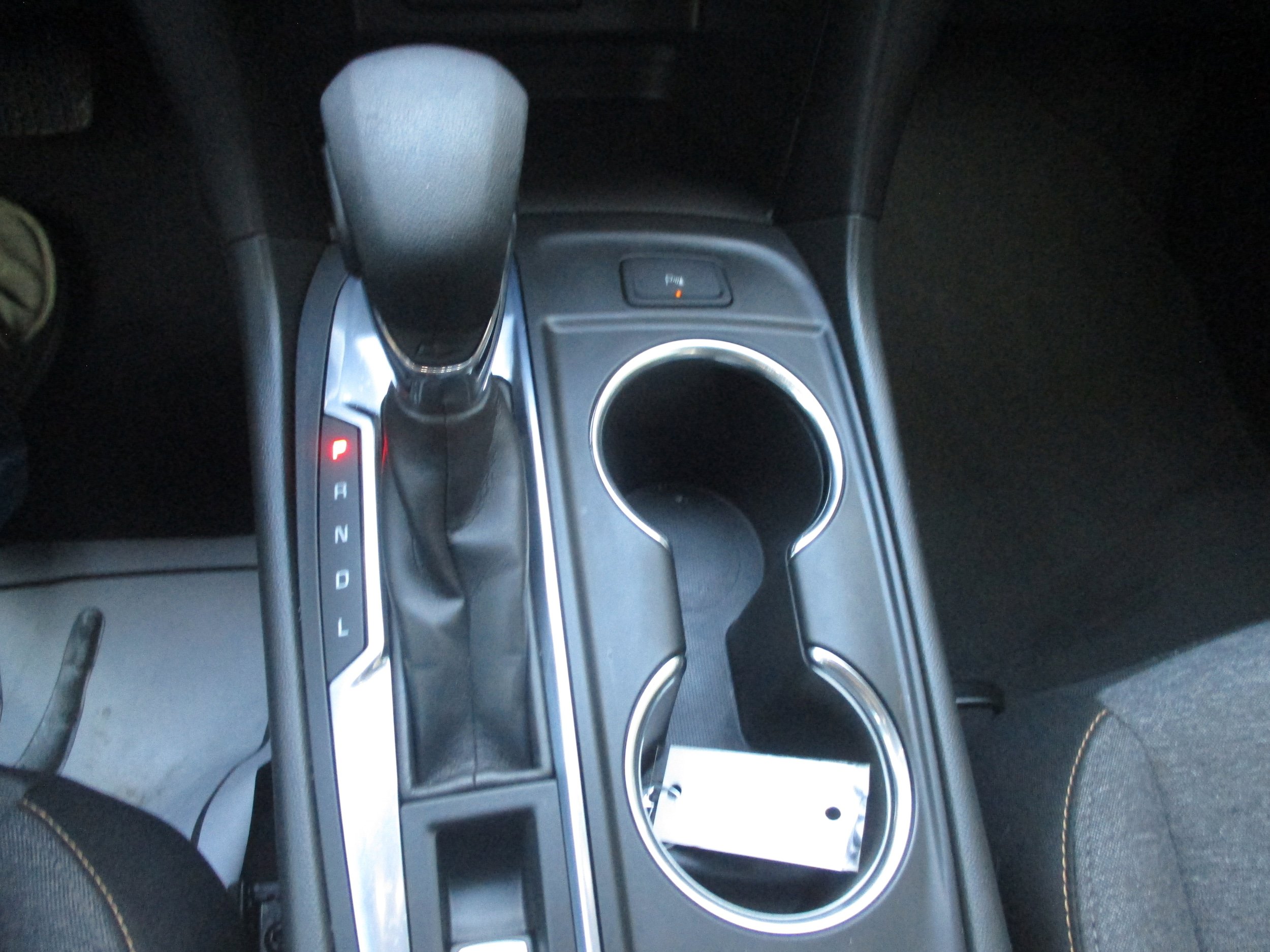 Used 2024 Chevrolet Equinox LT FWD image 13