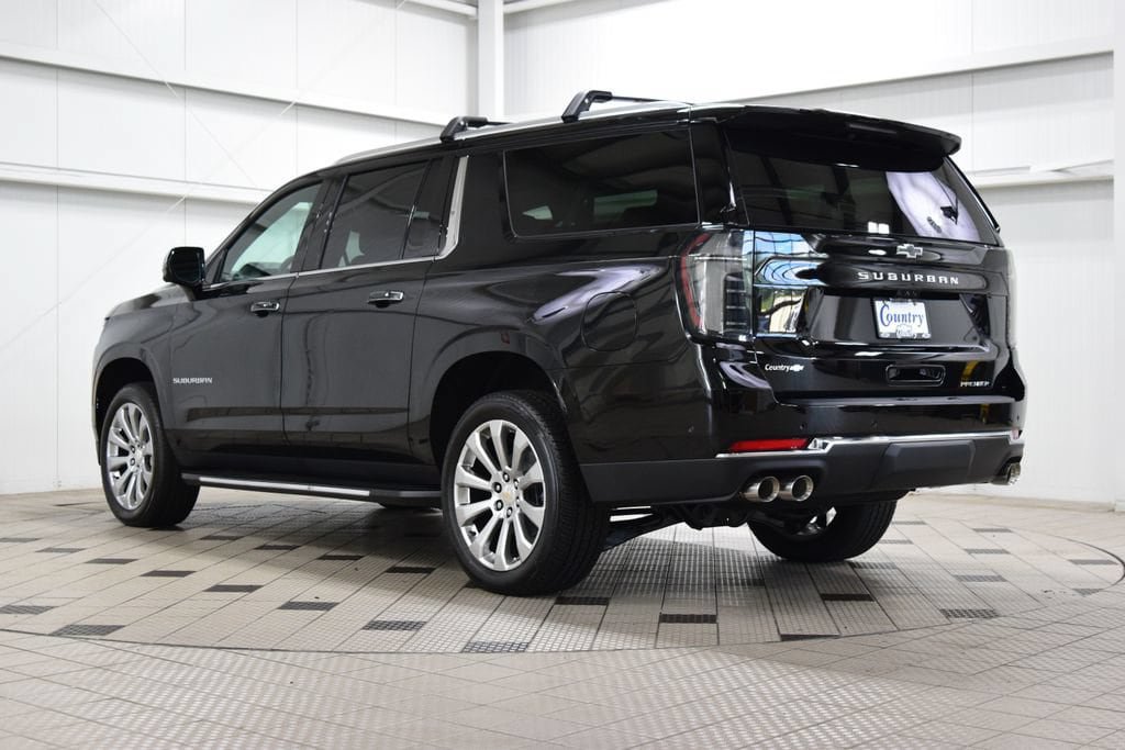 New 2026 Chevrolet Suburban Premier AWD/4WD image 6