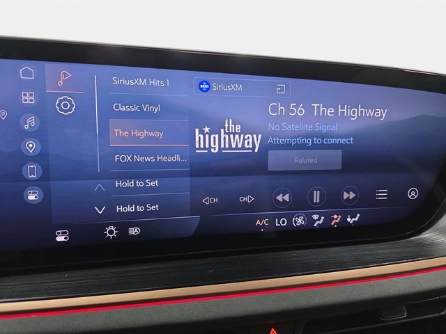 Used 2024 Buick Envision Sport Touring AWD/4WD image 20
