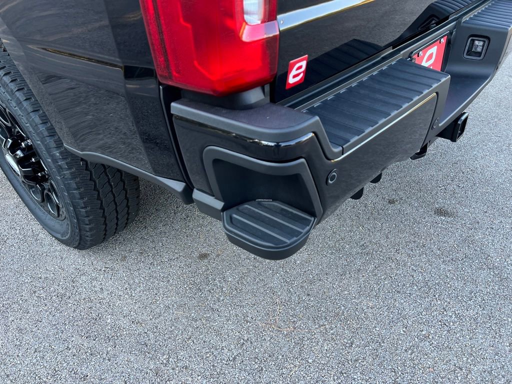 New 2026 Ford F350 Lariat w/ Black Appearance Package image 47