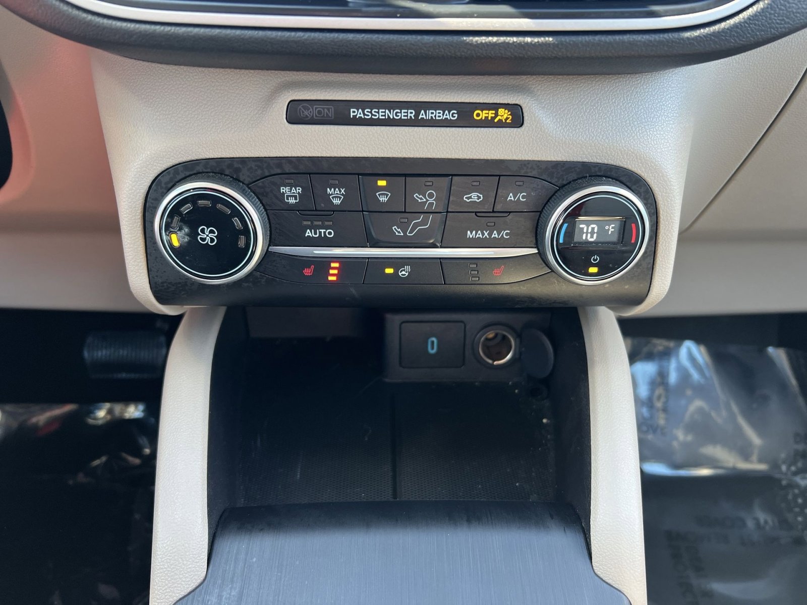 Used 2020 Ford Escape SEL image 21