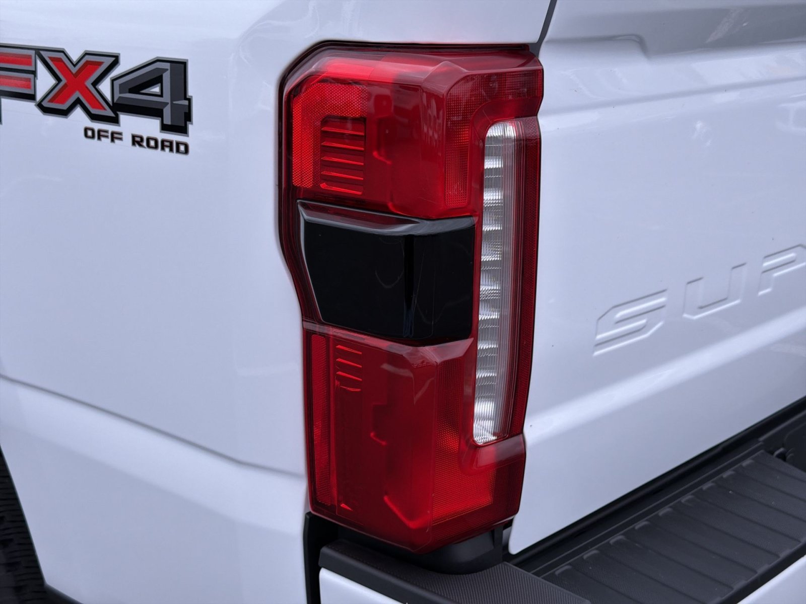 New 2027 Ford F350 XL w/ STX Appearance Package AWD/4WD image 17