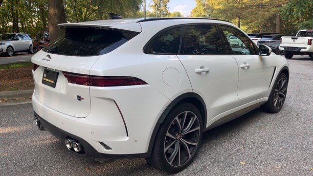 Certified 2023 Jaguar F-PACE SVR AWD/4WD image 9