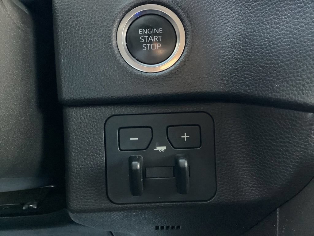 Used 2024 Toyota Tundra SR5 AWD/4WD image 18