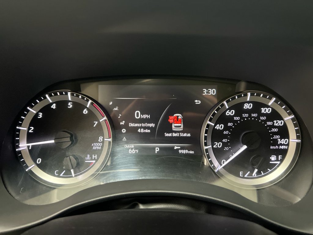Used 2023 Toyota Highlander XLE AWD/4WD image 12