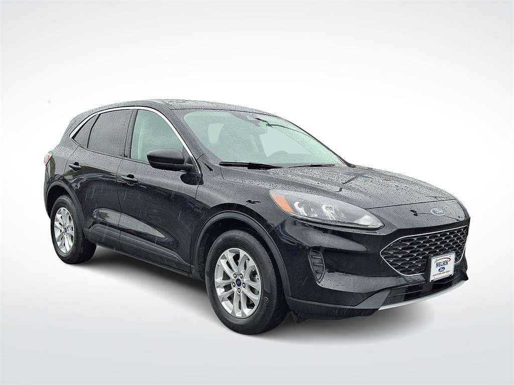 Used 2022 Ford Escape SE