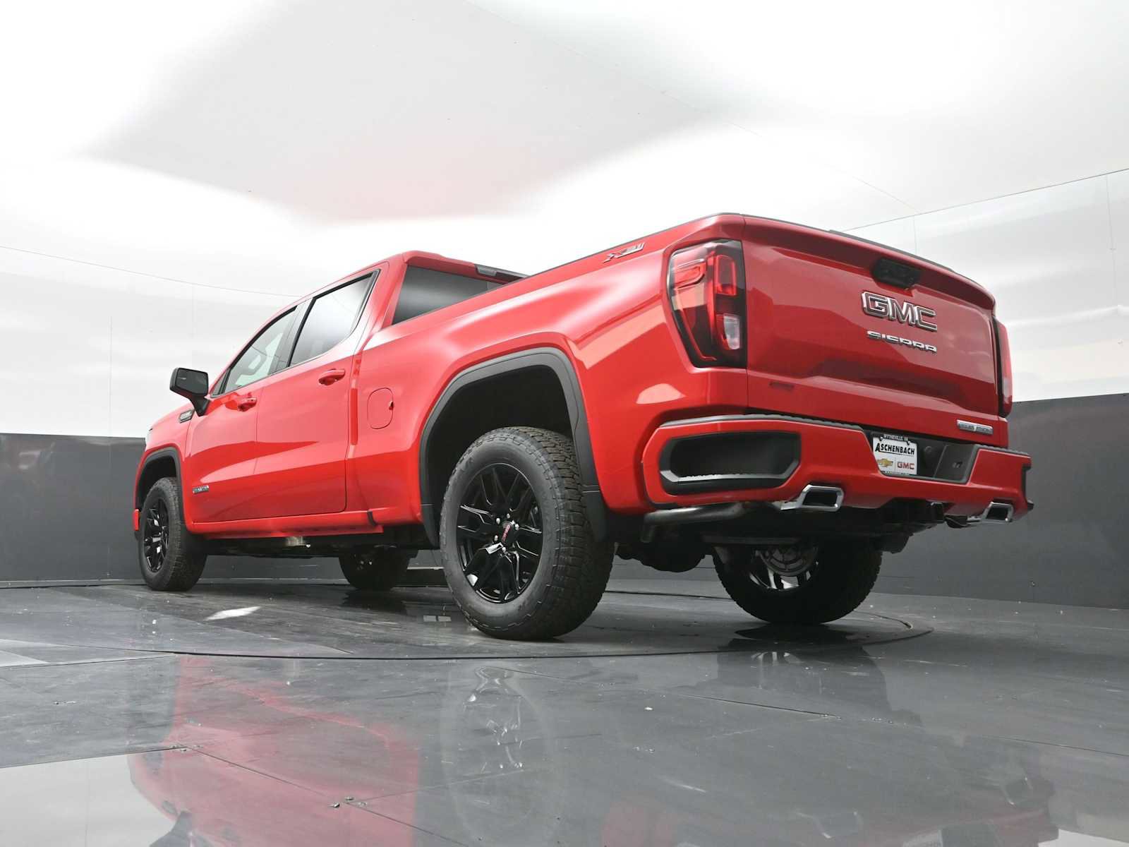 New 2026 GMC Sierra 1500 Elevation image 22