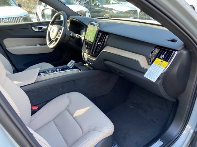 New 2026 Volvo XC60 T8 Plus w/ Climate Package AWD/4WD image 18