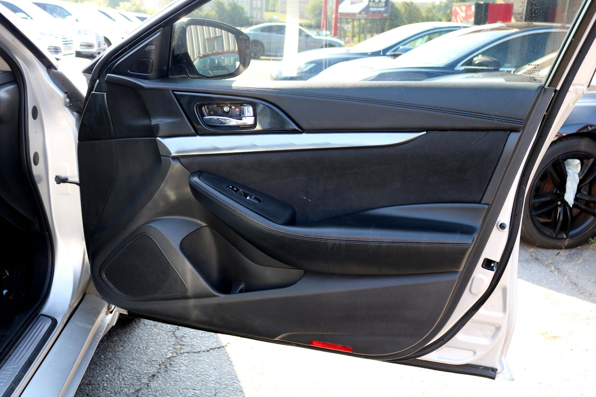 Used 2021 Nissan Maxima 3.5 SV w/ Floor Mat Group image 48