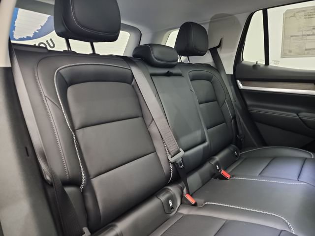 Used 2026 GMC Terrain Denali w/ LPO, Black Badging Package image 32