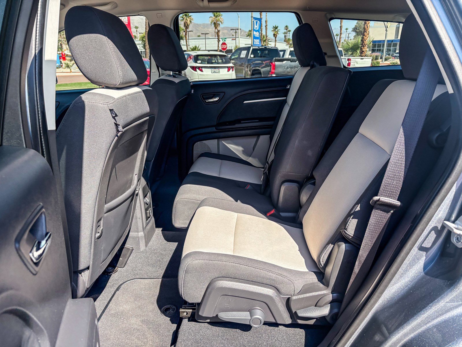 Used 2009 Dodge Journey SXT w/ Flexible Seating Group FWD image 20