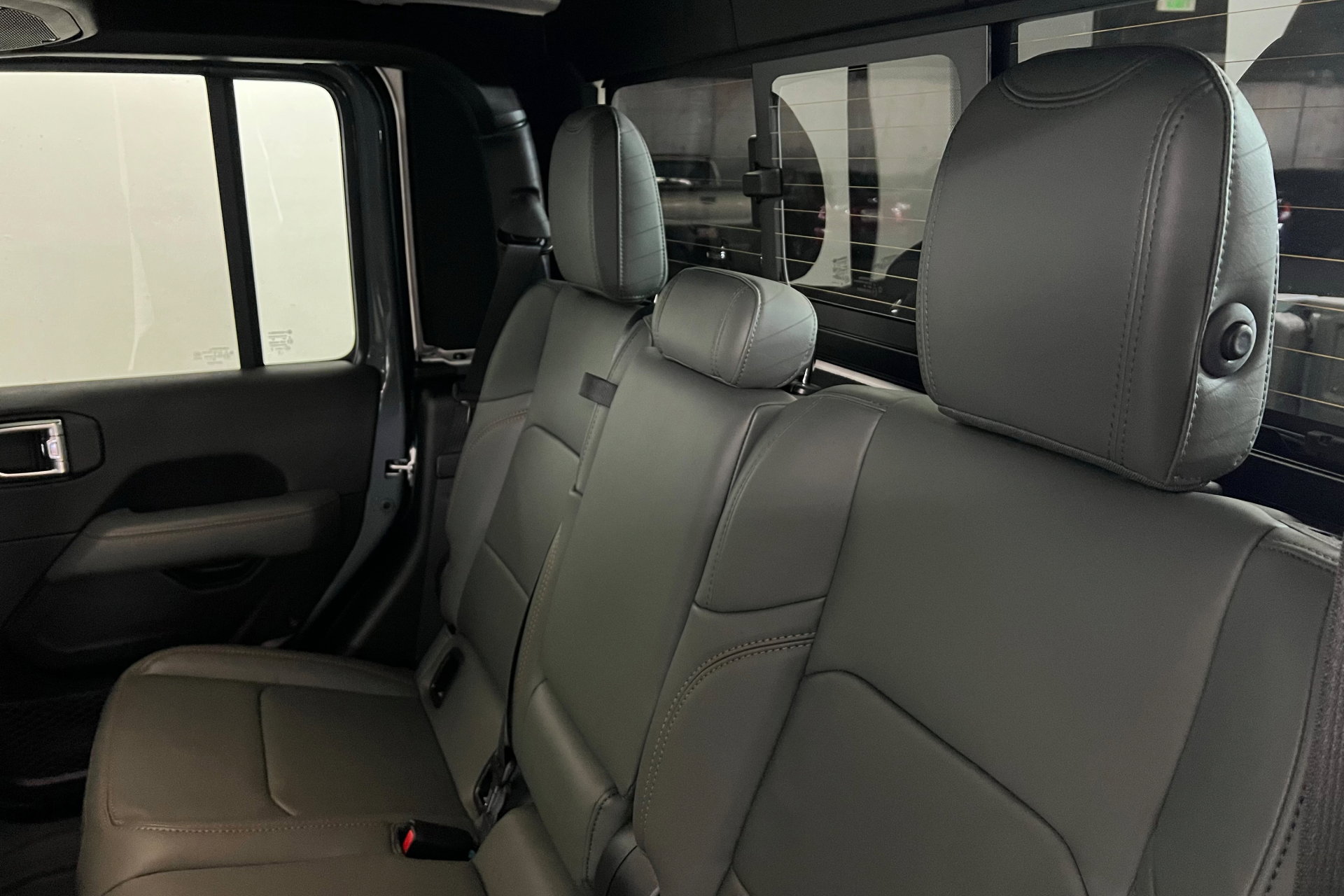New 2025 Jeep Gladiator Mojave AWD/4WD image 20