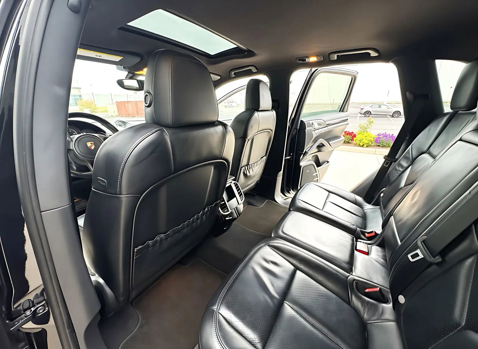 Used 2013 Porsche Cayenne image 12