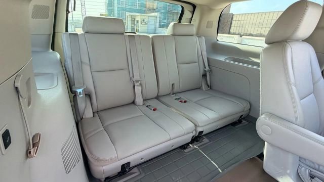 Used 2013 Chevrolet Tahoe LTZ image 24