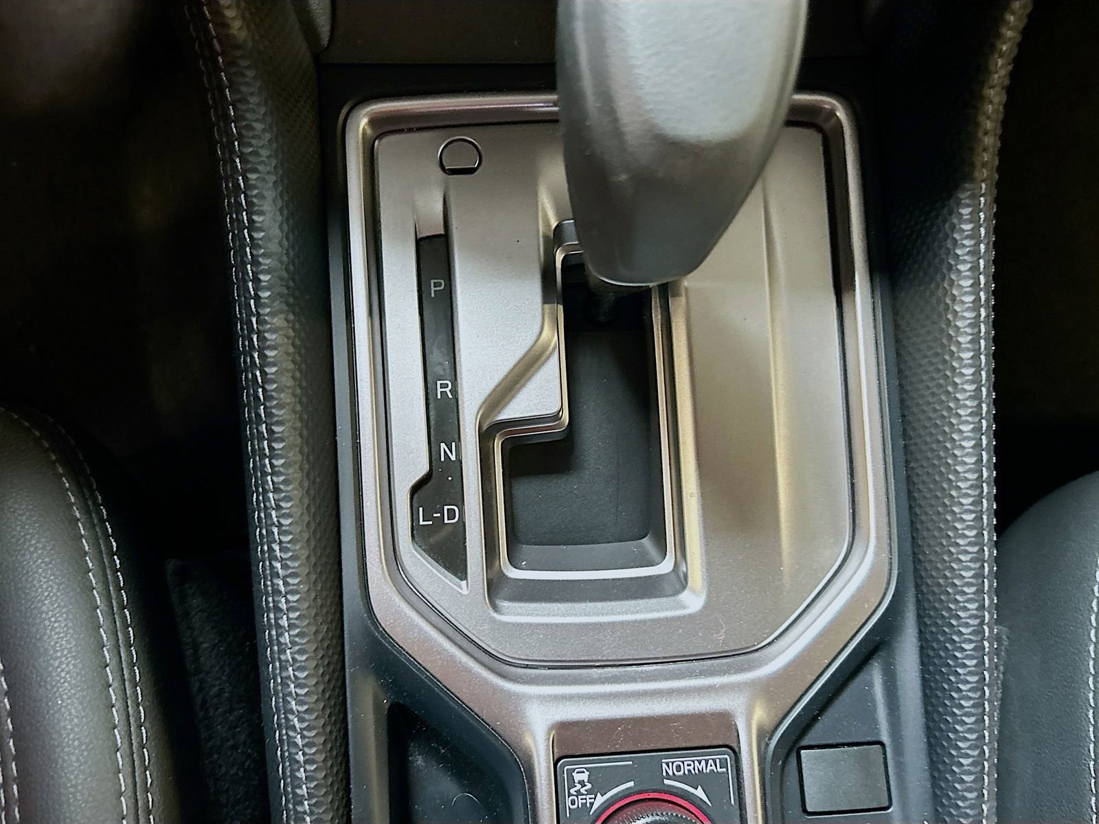 Used 2024 Subaru Forester Premium image 16