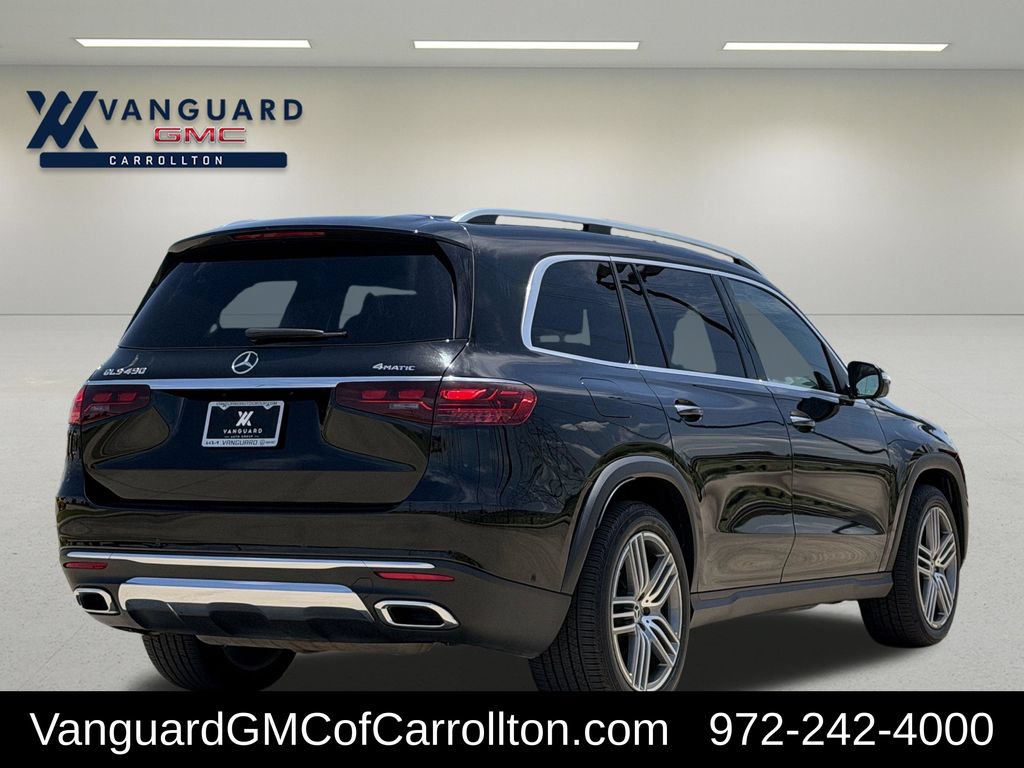 Used 2024 Mercedes-Benz GLS 450 4MATIC image 9