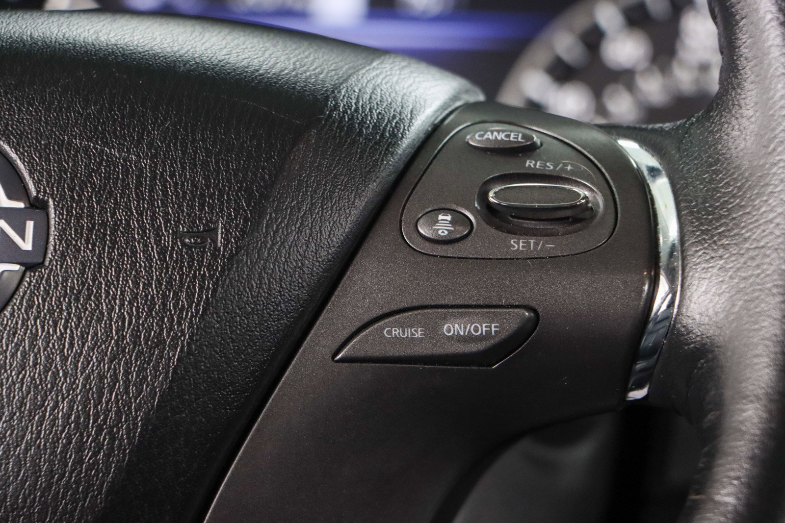 Used 2023 Nissan Murano SL w/ SL Moonroof Package image 14