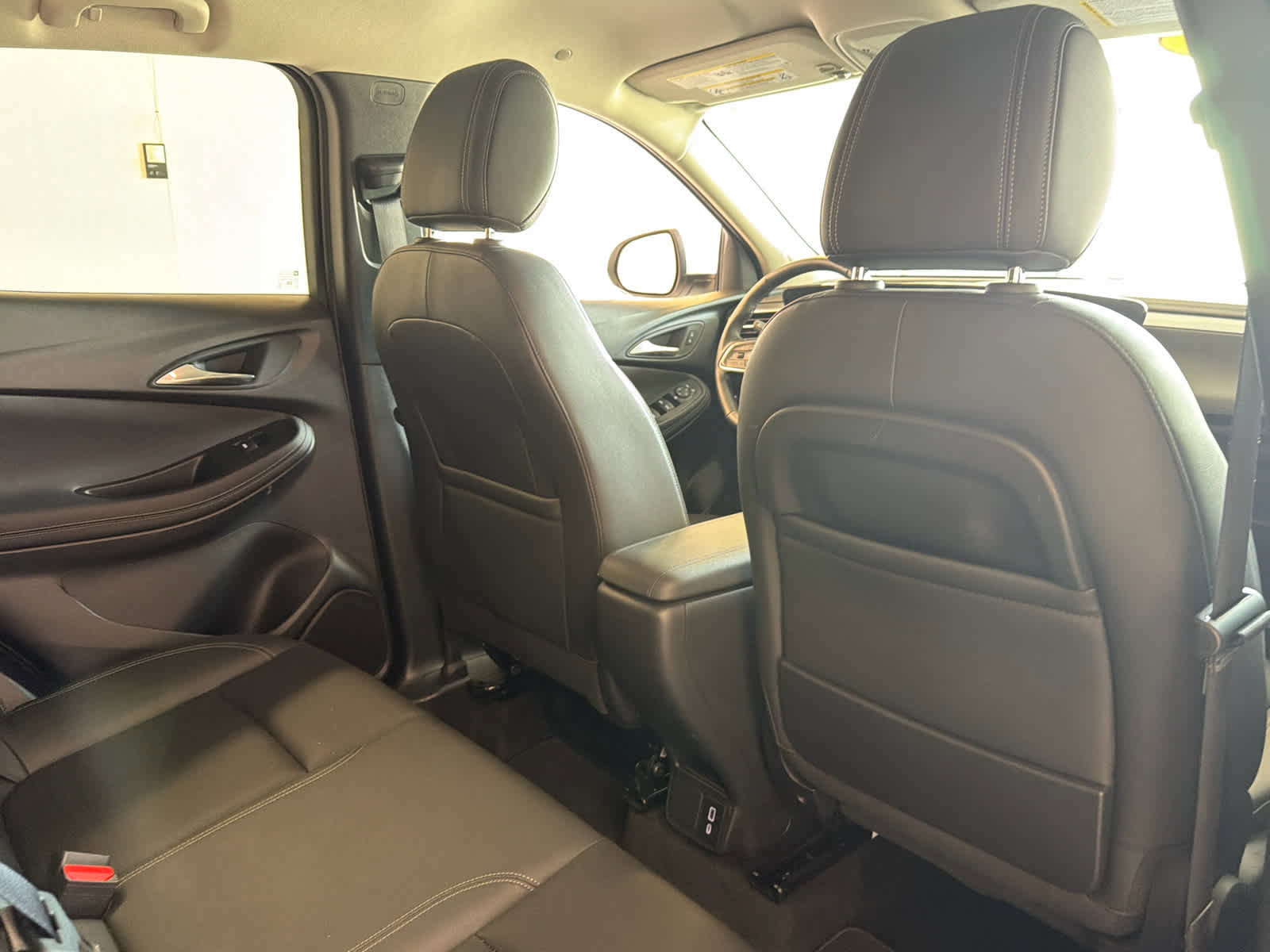 Used 2024 Buick Encore GX Sport Touring w/ Comfort Package image 31