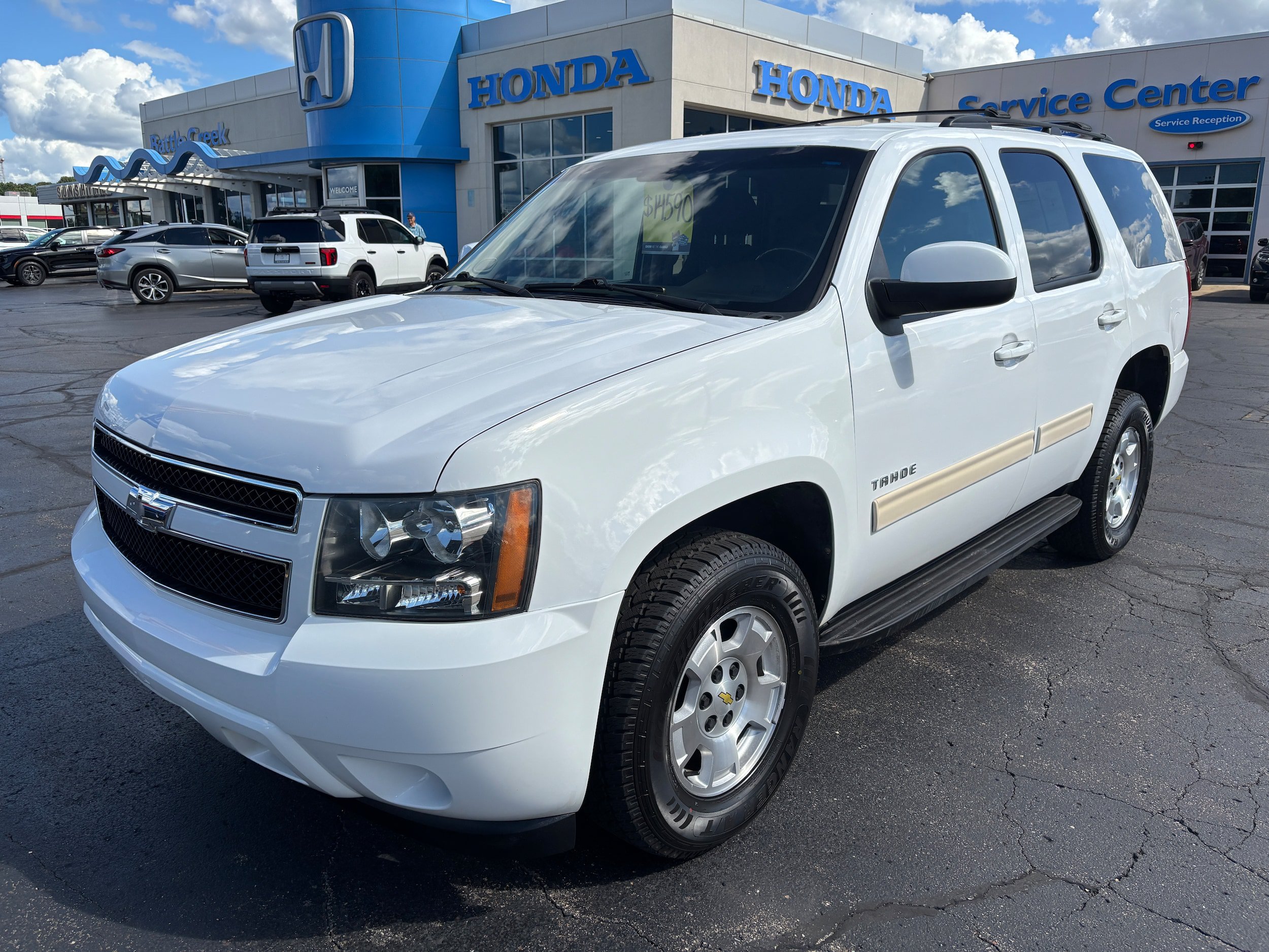 Used 2013 Chevrolet Tahoe LS AWD/4WD image 2