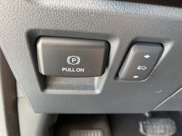 Certified 2023 Ford F150 XLT w/ Equipment Group 302A High image 30