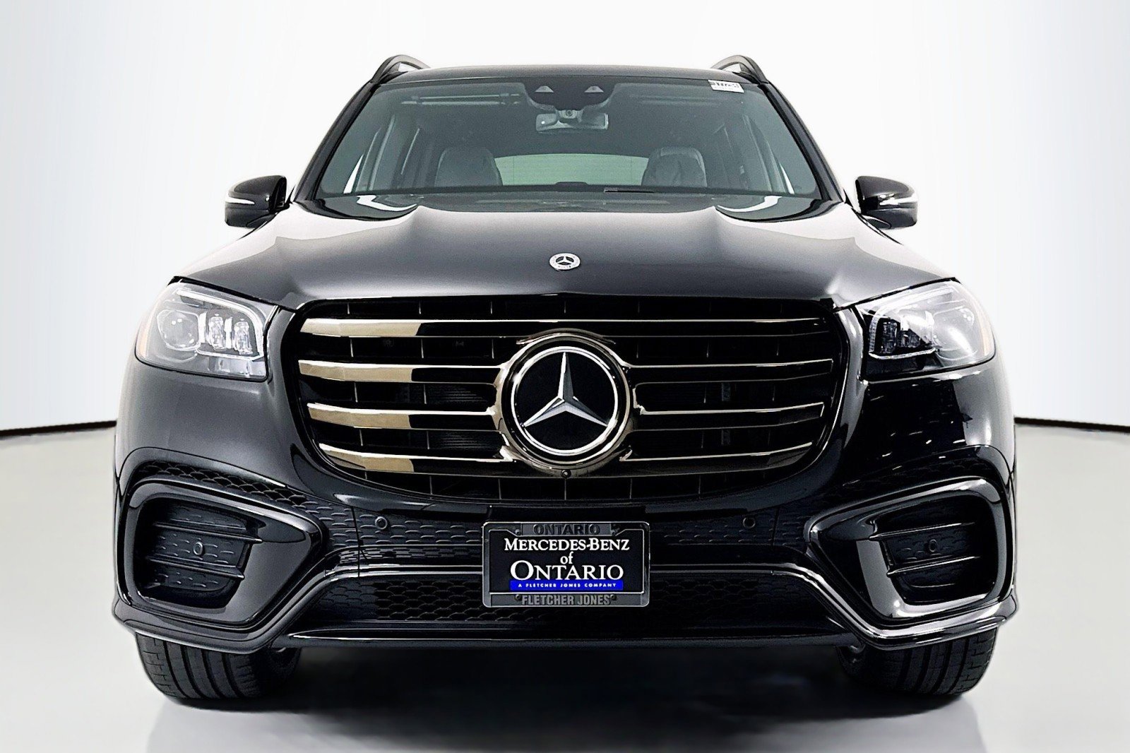 New 2026 Mercedes-Benz GLS 580 4MATIC image 2