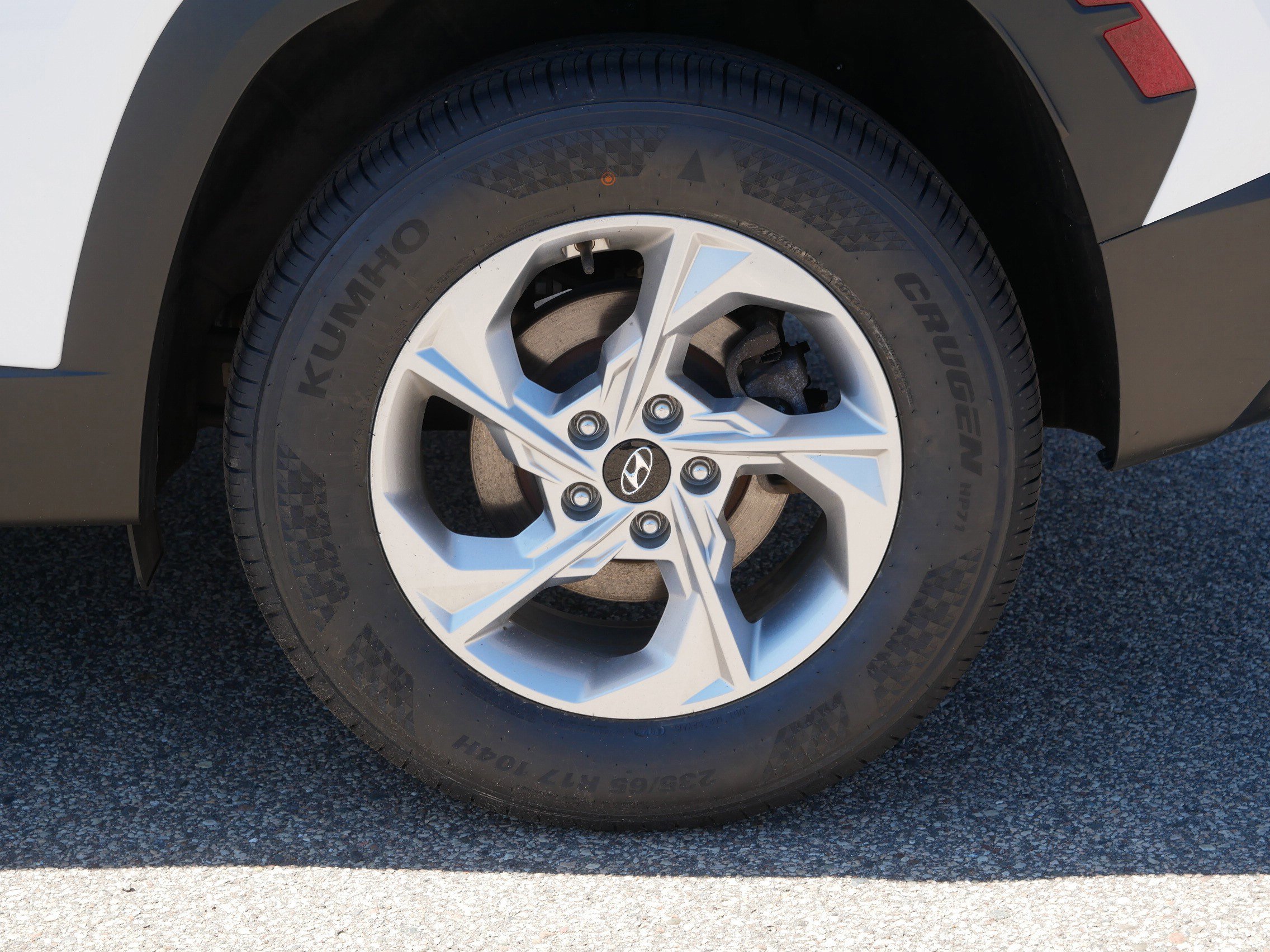 Used 2022 Hyundai Tucson SE AWD/4WD image 9
