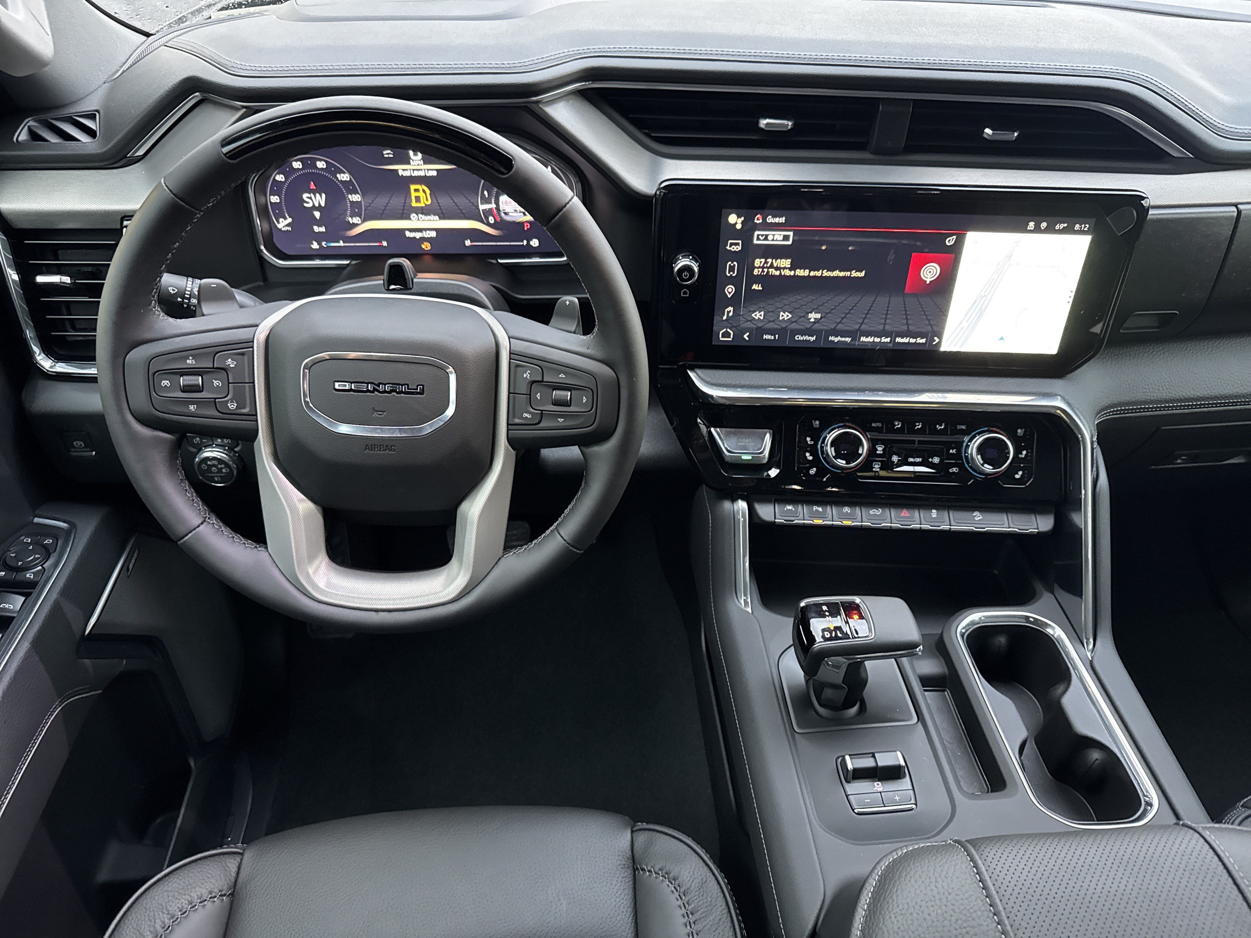 New 2026 GMC Sierra 1500 Denali AWD/4WD image 17