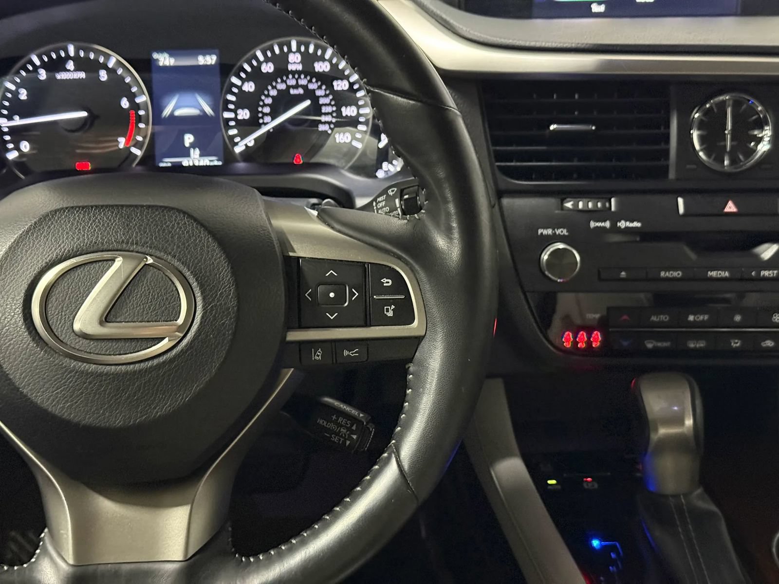 Used 2017 Lexus RX 350 AWD w/ Premium Package image 29